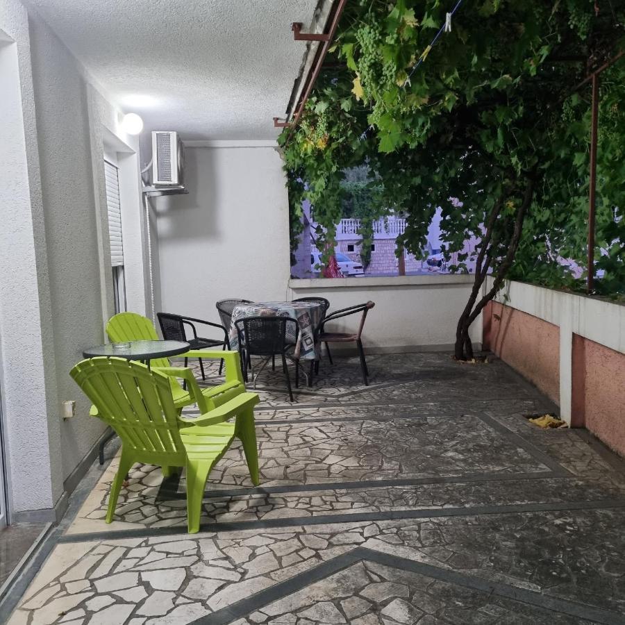 Apartment Danijela Будва Екстер'єр фото