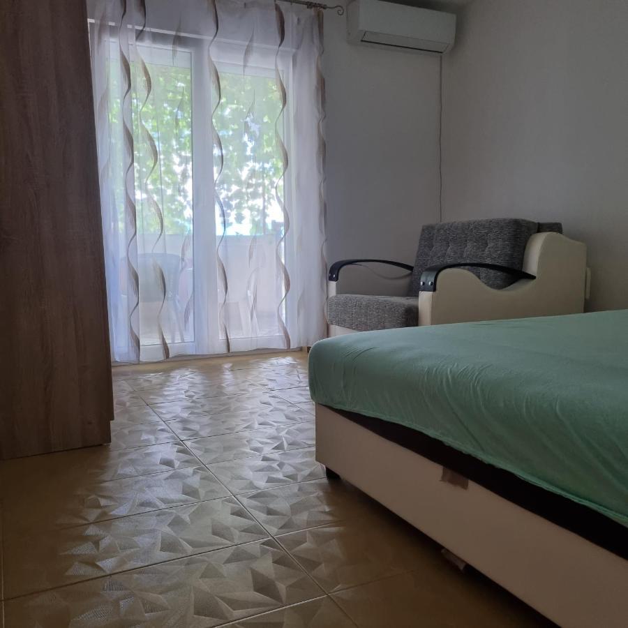 Apartment Danijela Будва Екстер'єр фото